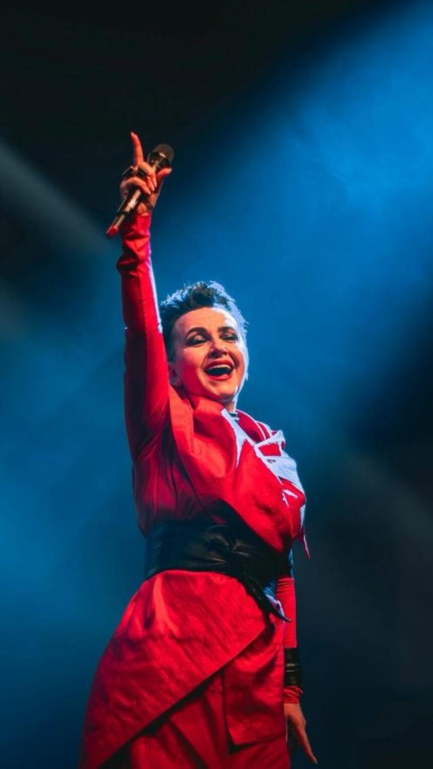 Za Bonjour.ba: Amira Medunjanin najavljuje nešto drugačije za Sarajevo