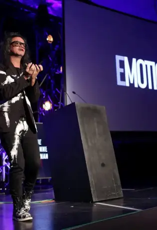 Dani komunikacija: Nekonvencionalni futurist David Shing o budućnosti AI