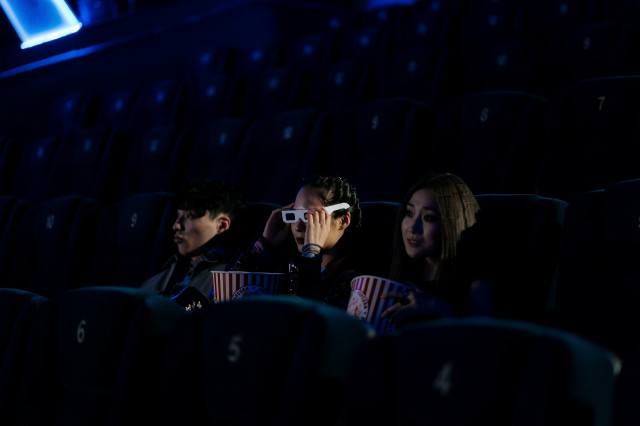 bonjour_ba_KINO_1_06