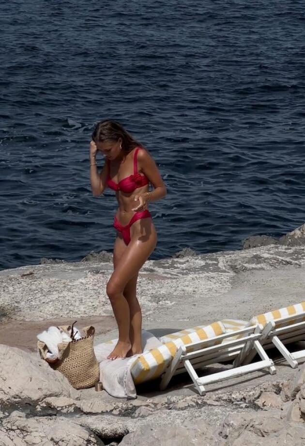 Spremni za plažu: 8 kupaćih kostima koji vas zovu na more