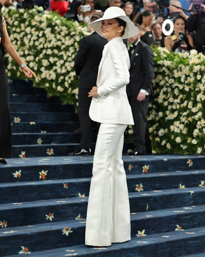 met_gala2_bonjour_ba