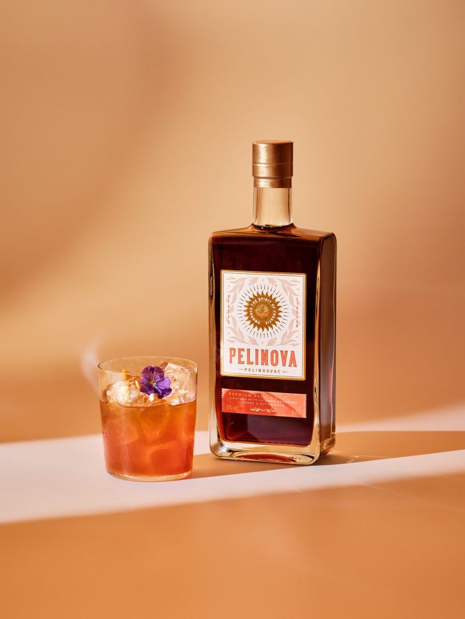 pelinova_3_bonjour_ba