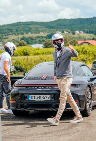 Novi Porsche u Banja Luci: Film, ulica, emocija – i 911 razloga da se zaljubite