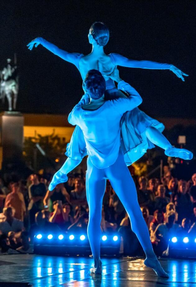 Muzički spektakl pod zvijezdama u srcu Zagreba