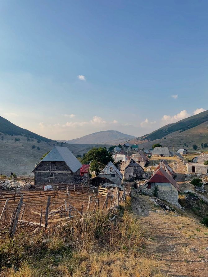 Lukomir: Reset za um, sok od zove i pita koju još prepričavate u povratku.