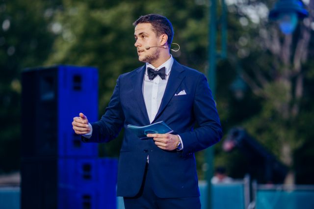 iqos_iluma_event_114_bonjour_ba