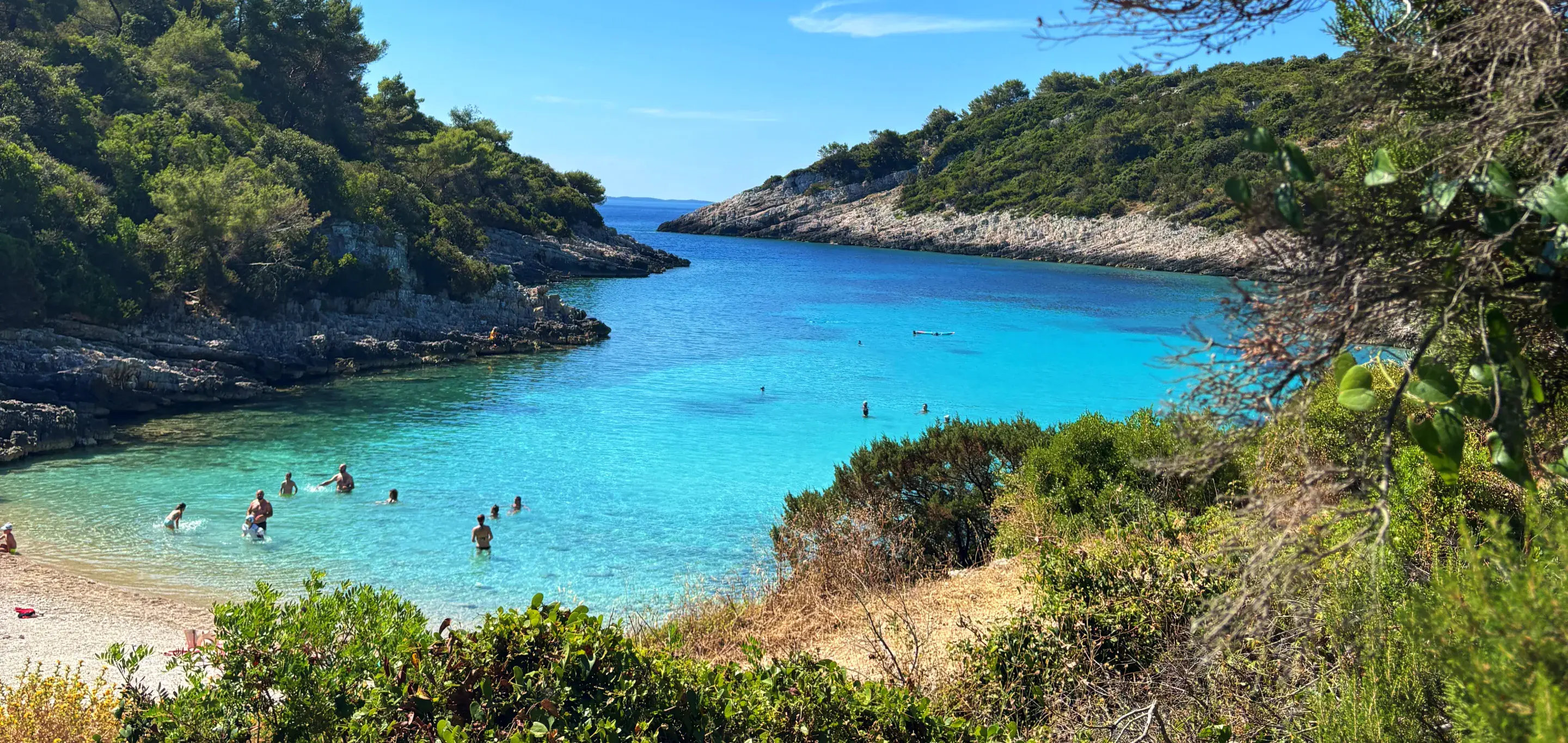 Najljepša plaža na Korčuli? Posjetili smo je i sad znamo zašto svi pričaju o njoj!