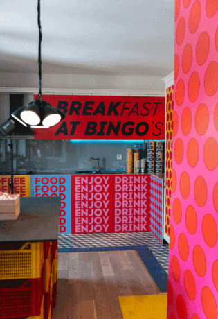 Bonjour.zaviruje: U Naše mjesto, Bingo festivalsku bazu tijekom Festivala