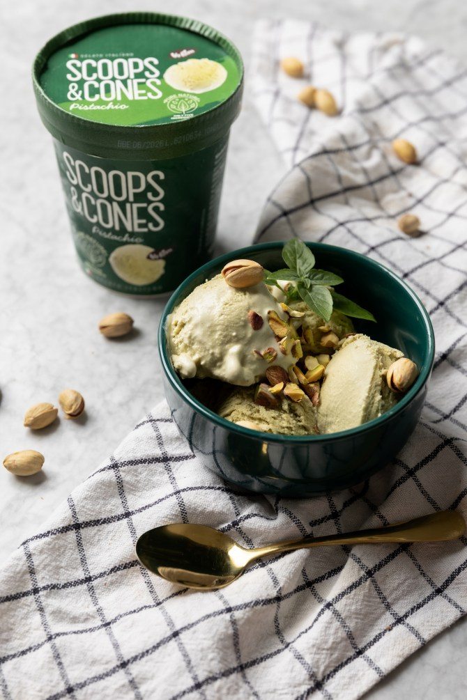 crvena_jabuka_sladoled_Scoops_Cones_5_bonjour_ba
