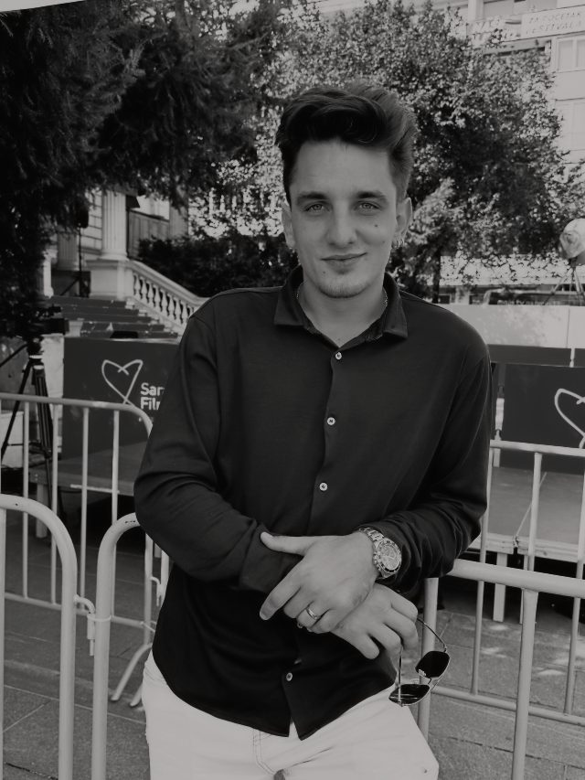 bonjour_ba_sarajevo_film_festival_lazar_dragojevic_b_w_02