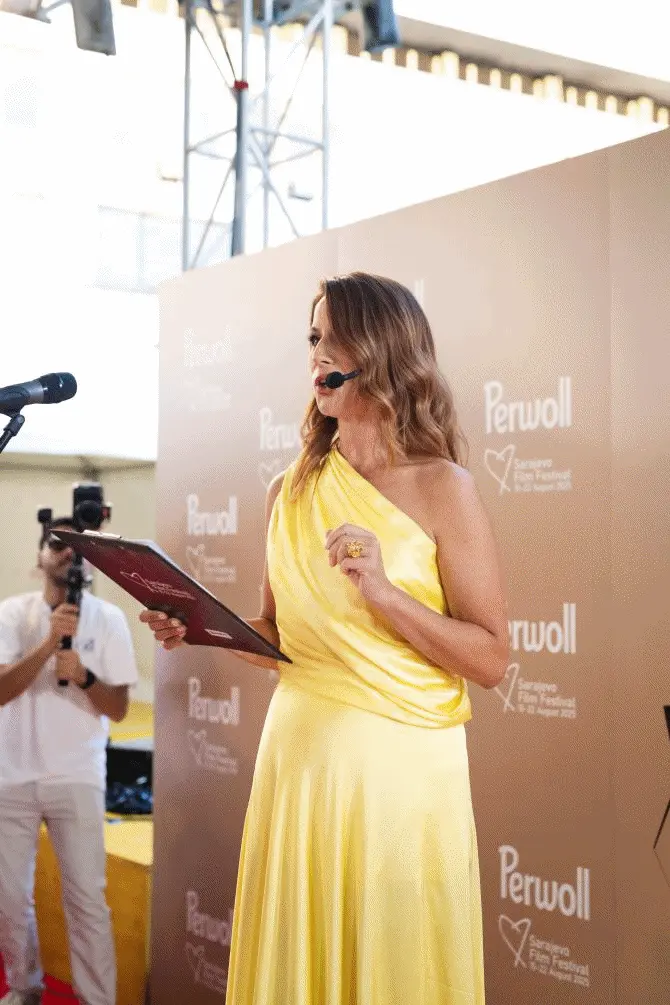 sarajevo-film-festival-perwoll-party_gif_2_bonjour_ba