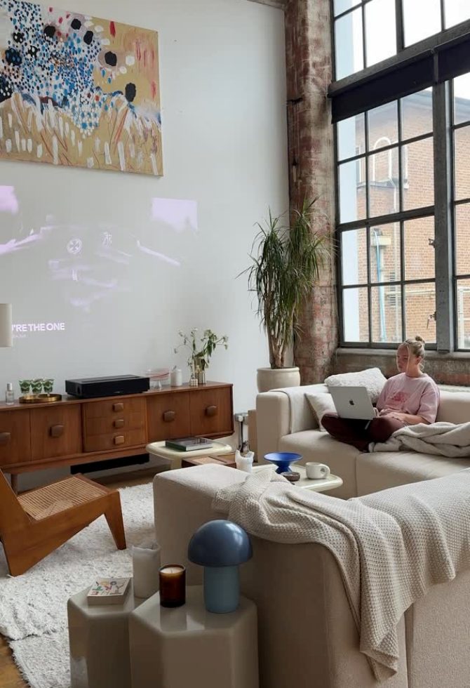 TV komoda je centralni dio interijera: Evo kako ju stilizirati za sofisticiran dojam