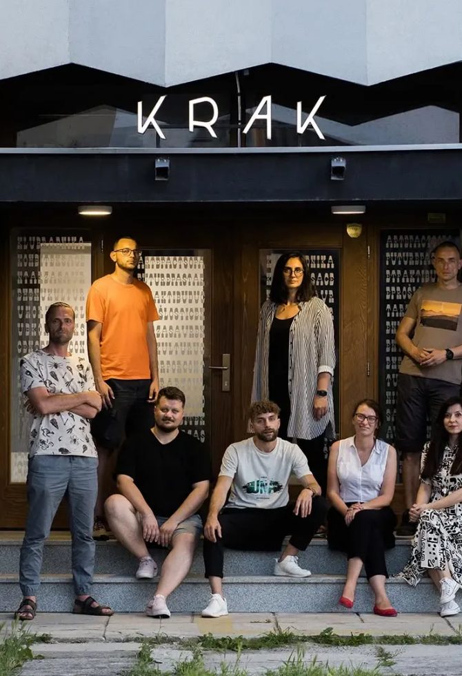 Jeste li ikada slušali radio na ovakav način? Od Bihaća do Graza preko radio valova.