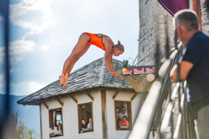 bonjour_ba_red_bull_cliff_diving_mostar_sulejman_omerbasic08