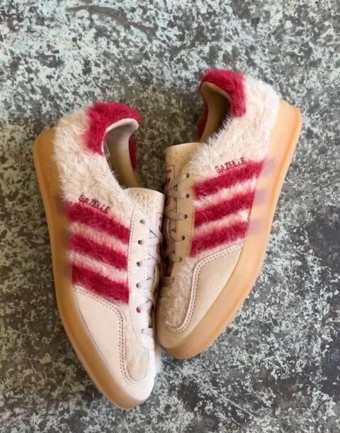 adidas gazelice ponovo dominiraju i iskreno, ne znamo u kojoj boji su nam ljepše.