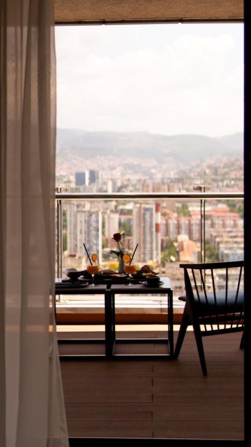 Znate li gdje se pruža jedan od najljepših pogleda na Sarajevo? Upravo ovdje.