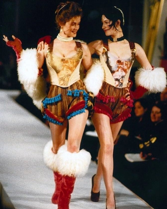 kostim_ideja_halloween_noc_vjestica_bonjour_ba_016