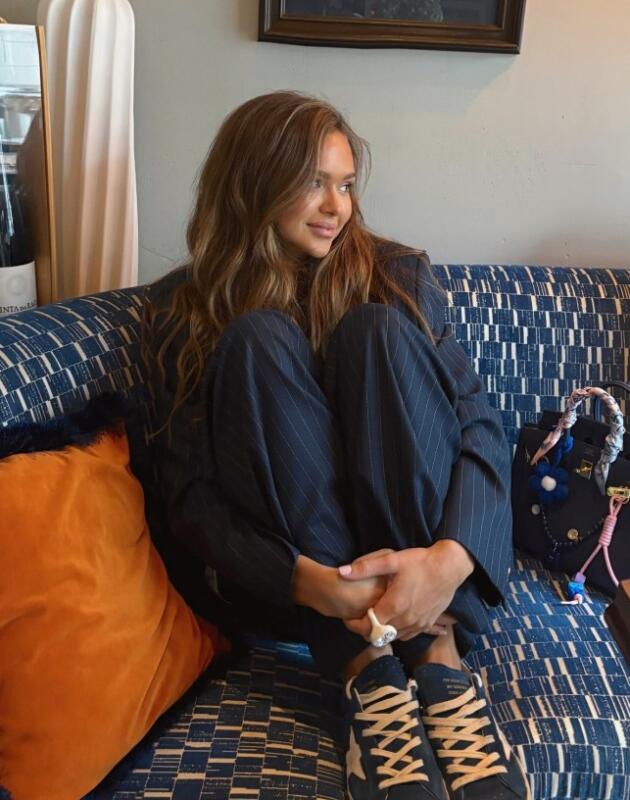 Sezonsko opadanje kose: Zašto baš tebi, zašto sad i evo šta ti je činiti.