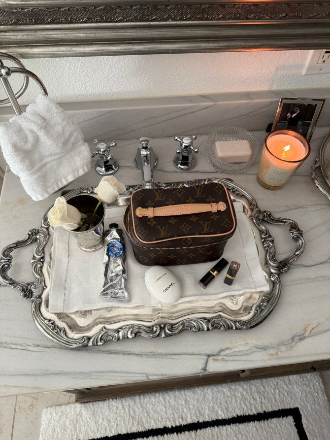 Zaboravite organizatore: ovaj vintage hack za šminkanje je najlakše rješenje ikad.