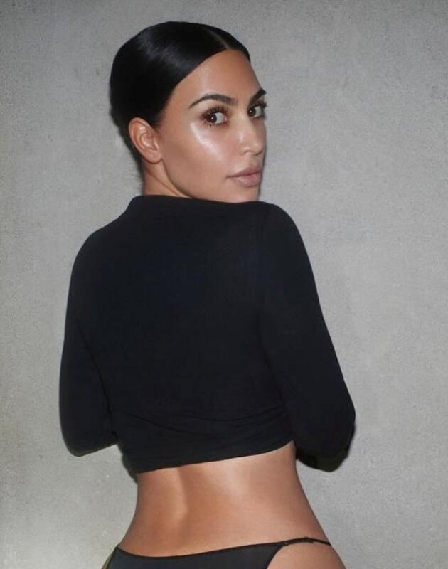 Novi proizvod Kim Kardashian rasprodan je u danu. PS: radi se o gaćicama.