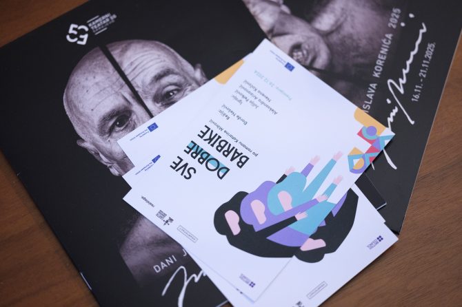 kamerni_teatar_55_dani_jurislava_korenica_bonjour_ba_13