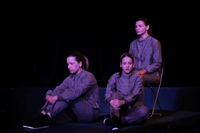 kamerni_teatar_55_dani_jurislava_korenica_bonjour_ba_7