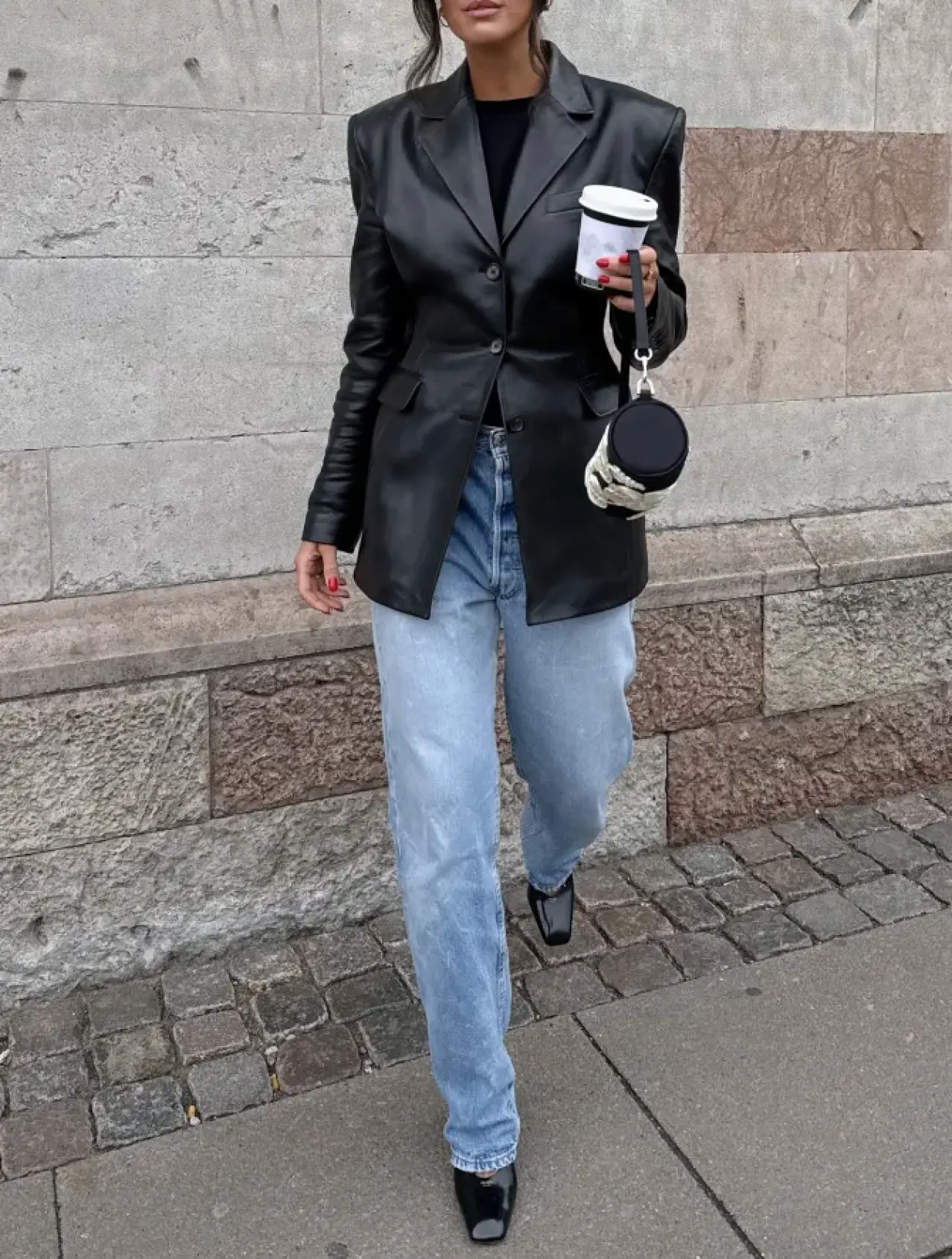 Testirali smo 5 krojeva: koje jeans hlače stoje svima?