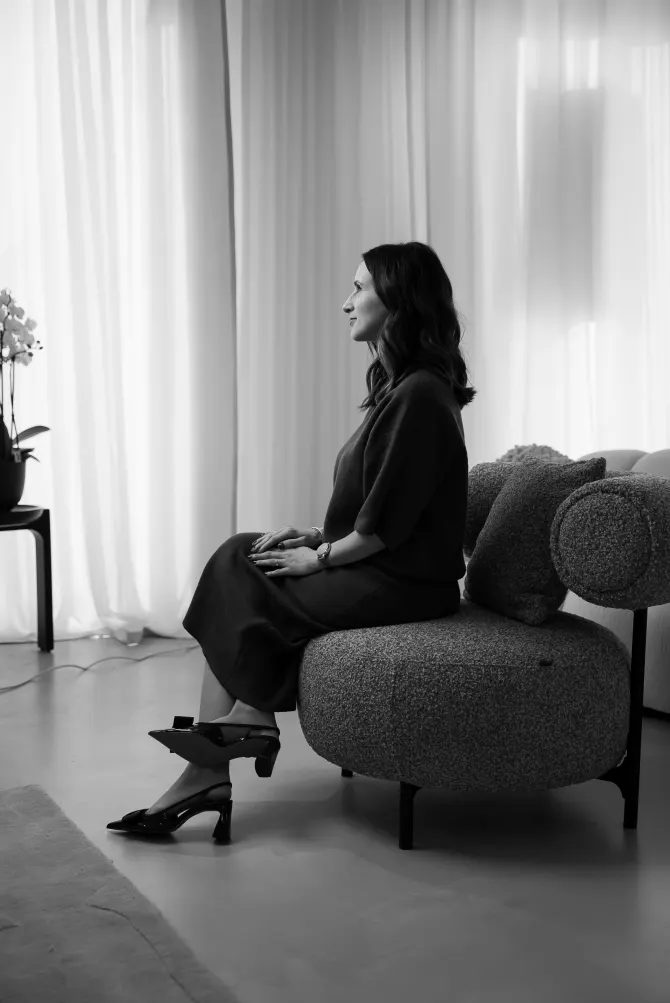 lino-kasice-pouch-magdalina-jankovic-bonjour-expert-26-bonjour-ba