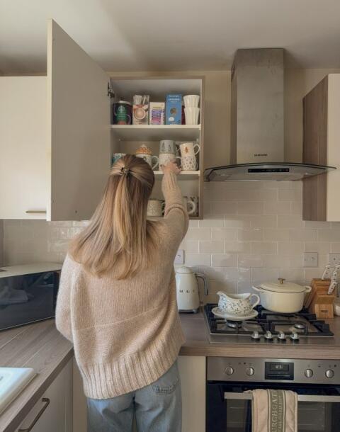 Pepco šolje u vintage stilu koje stvaraju praznični ugođaj od prvog gutljaja