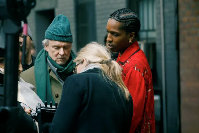 asap-rocky-chanel-metiers-dart-kolekcija-10-bonjour-ba