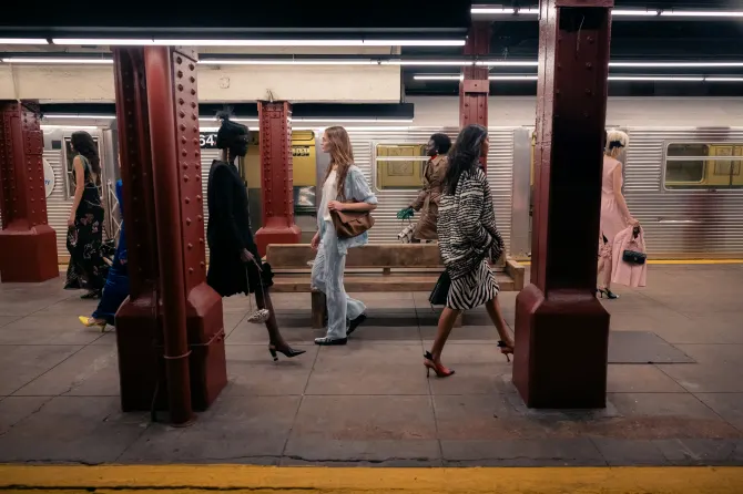 chanel-MÉTIERS D'ART-101-bonjour-ba