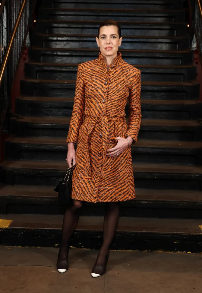 chanel-MÉTIERS D'ART-12-bonjour-ba