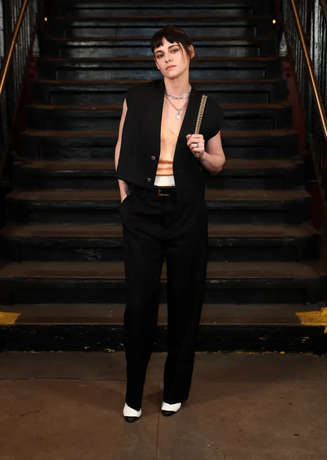 chanel-MÉTIERS D'ART-18-bonjour-ba