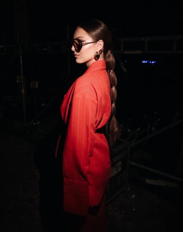 Džejla Ramović dolazi u pravo vrijeme: Pronašli smo ovu haljinu za doček