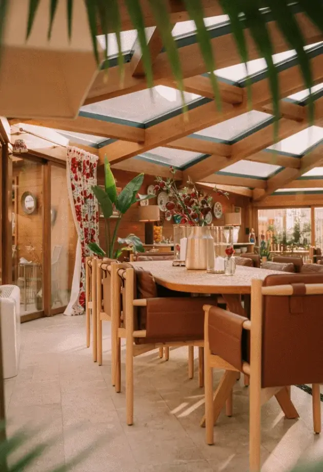 Ako ste u Sarajevu, ovo je restoran koji se ne preskače (i znamo šta uzeti)