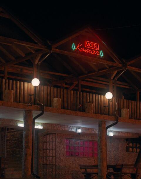 Komar stiže u petak, a mi smo ga već pogledali: 5 stvari bh. misterije koje nas je ostavilo bez teksta