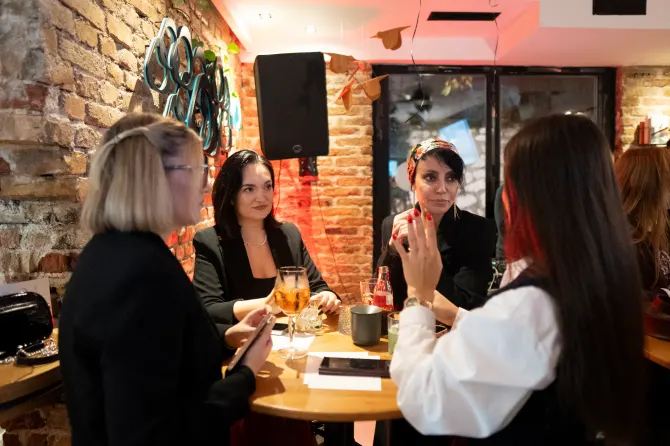 m-rasvjeta-event-kawa-lets-glow-together-221-bonjour-ba