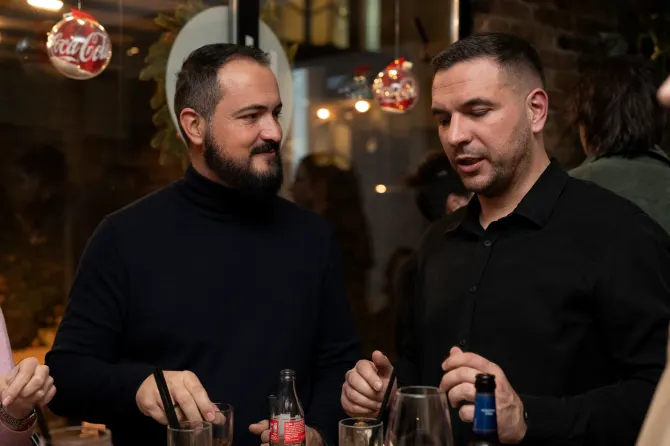 m-rasvjeta-event-kawa-lets-glow-together-230-bonjour-ba