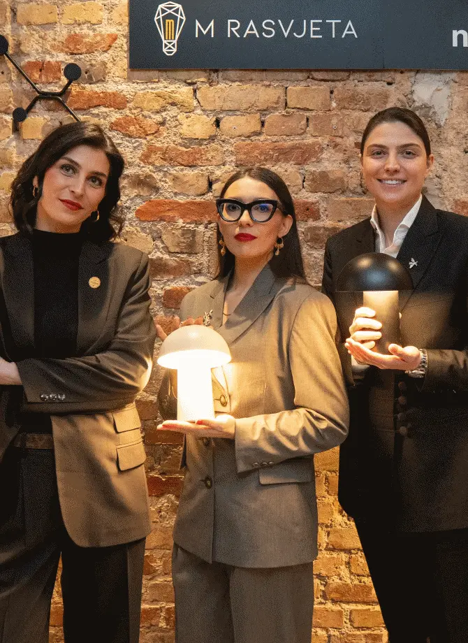 Zašto je Sarajevo sinoć izgledalo drugačije pod svjetlima? Pogled iz prvog reda.