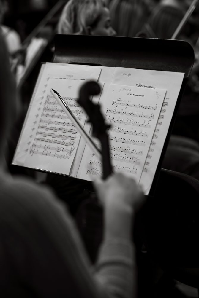 Novogodišnji koncert koji Sarajevo pamti: Razgovarali smo s maestrom i vidjeli kako nastaje