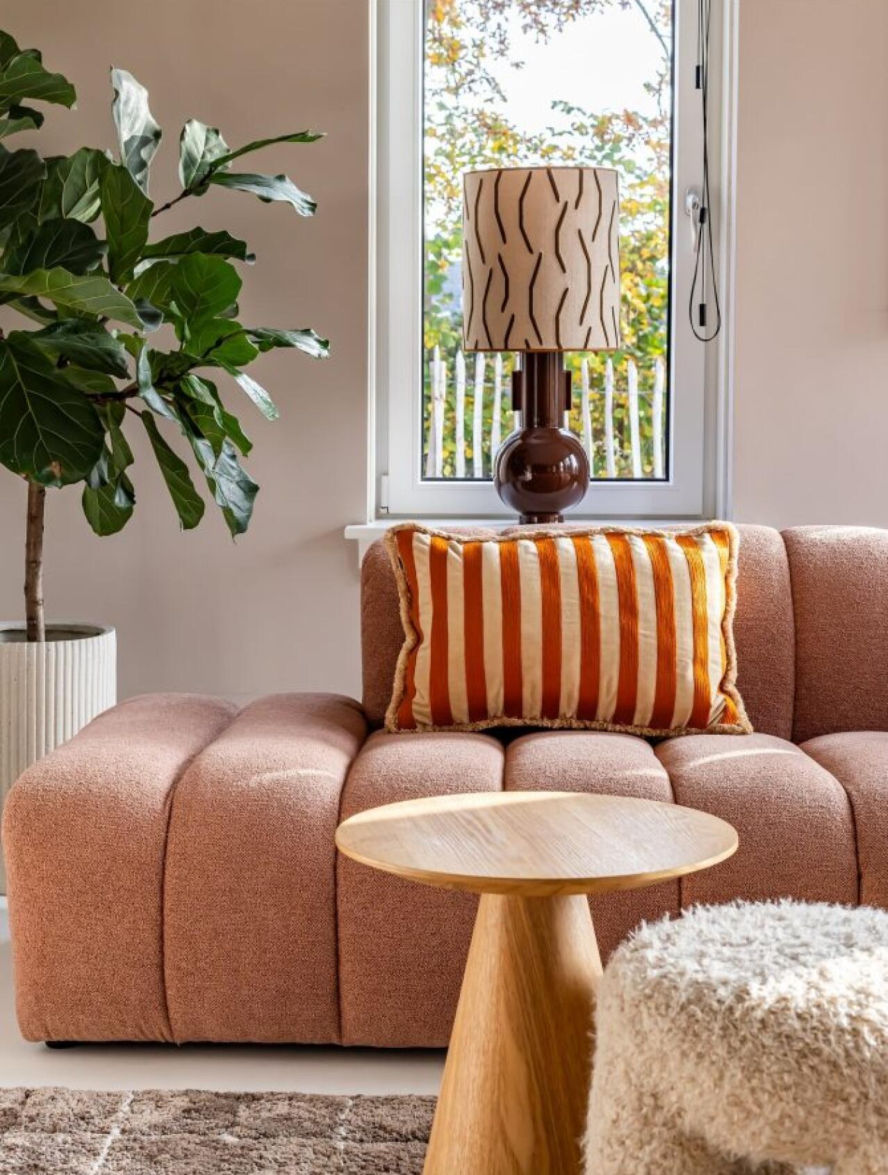 10 stolića do 100KM, a samo s jednim ćete promijeniti čitav interijer