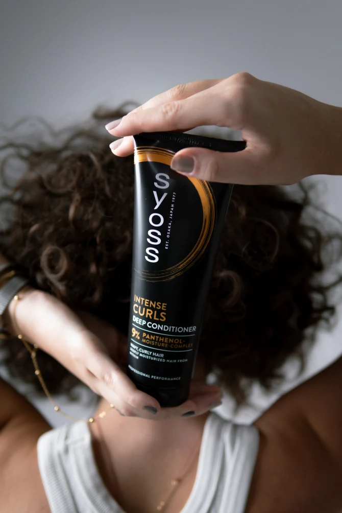 neccza-neira-ahmetbegovic-syoss-curls-kovrdze-lokne-552-bonjour-ba