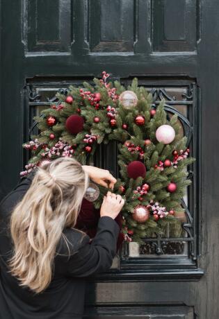 Ove godine želimo drugačije vijence. Ovo su najljepši iz JYSK-a i Sinsay-a već od 6,95KM