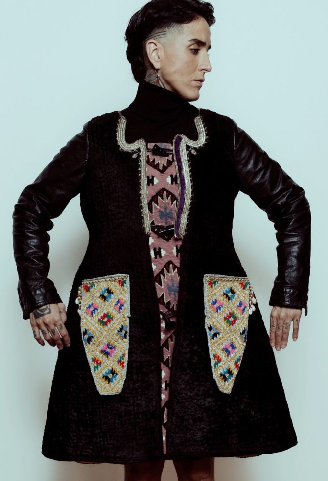 Nova kolekcija brenda iz regije kroz reinterpretaciju narodne nošnje otvara dijalog