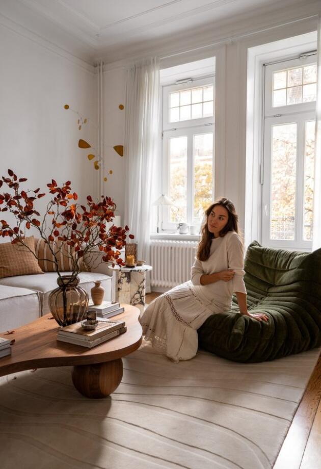 Zašto sto u dnevnom boravku nikad ne izgleda uredno i kako to riješiti jednim potezom?