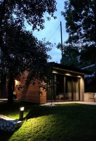 Kućica veličine malog stana iznad Baščaršije pokazuje pametan dizajn, a vrt će vas oduševiti