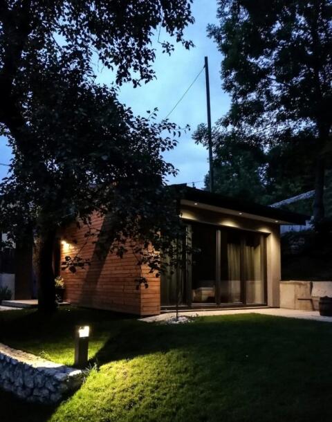 Kućica veličine malog stana iznad Baščaršije pokazuje pametan dizajn, a vrt će vas oduševiti