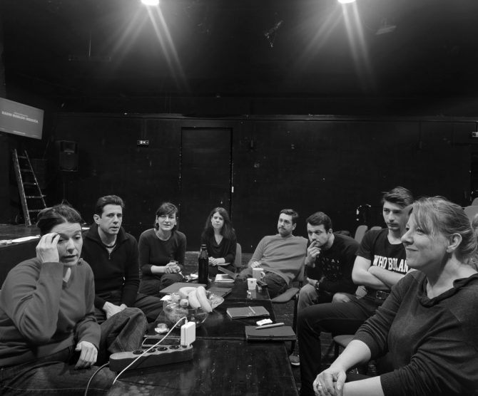 sartr_sarajevo_predstava_mekoca_bonjour_ba_2