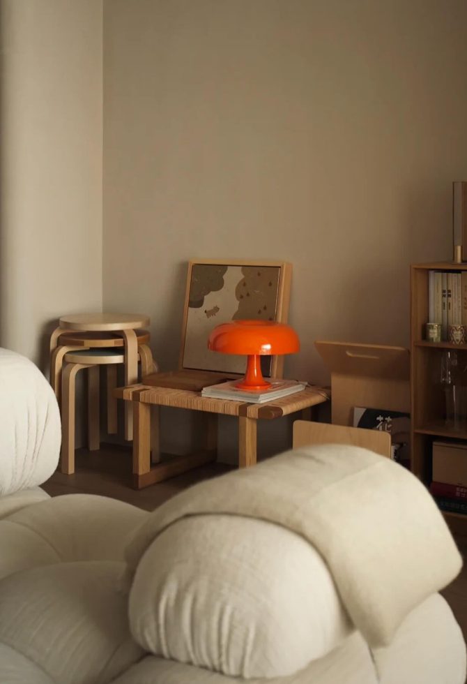 Sinsay retro lampe koje bilježe povratak 70-ih u interijere i trenutno su snižene