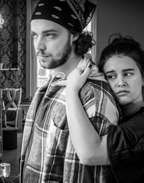 Zašto je Teatar 071 nastao u stanu i zašto baš sada? Razgovor sa Senadom Alihodžićem